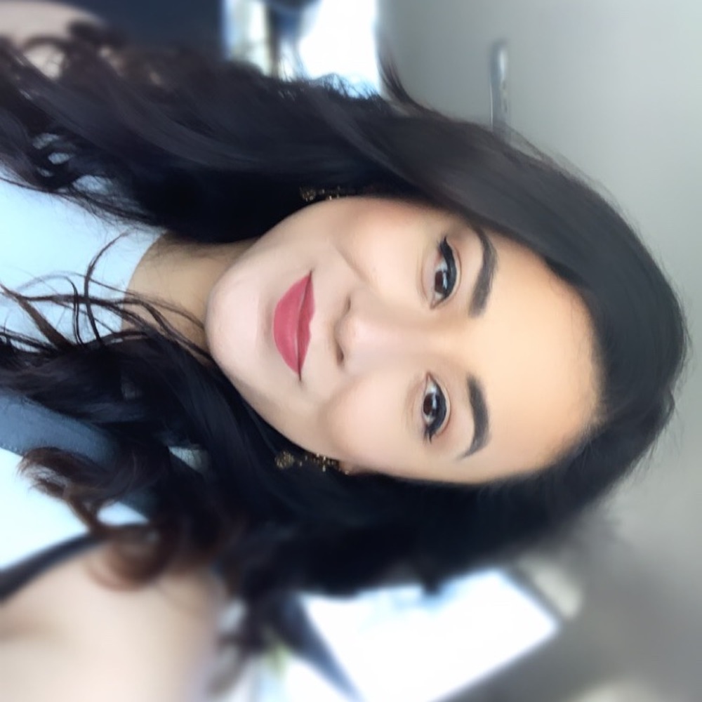 Meet your Posher, Marina